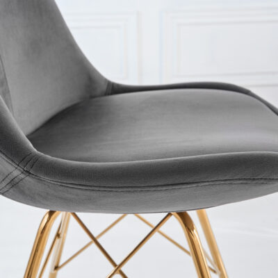 Stolička Scandinavia tmavošedá zamatovo