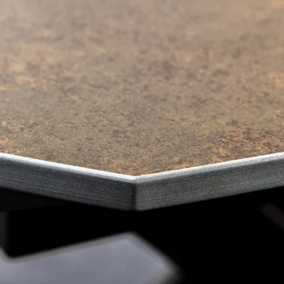 Dizajnový jedálenský stôl INCEPTION 130-190 cm rozkladací s bronzovým regálom, oválny, keramický, hrdzavý vzhľad