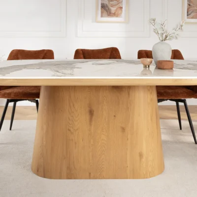 Jedálenský stôl UNIQUE 200 cm oválny rám z dubového dreva s dyhovanou keramikou a doskou z bieleho mramoru