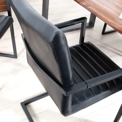 Dizajnová stolička LOFT čierna