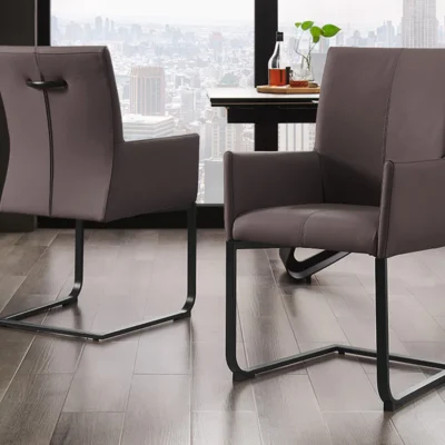 Dizajnová stolička SAMSON v šedom koženom prevedení