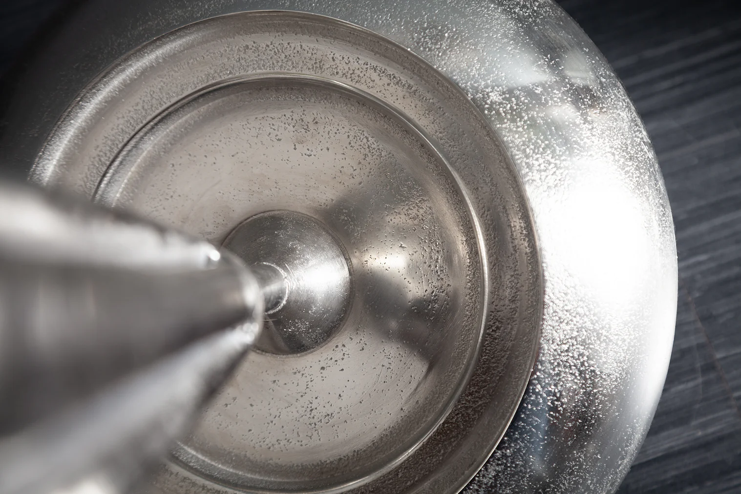 Stojan na dáždniky strieborný UMBRELLA 90 cm pre 6 dáždnikov – Obrázok 5